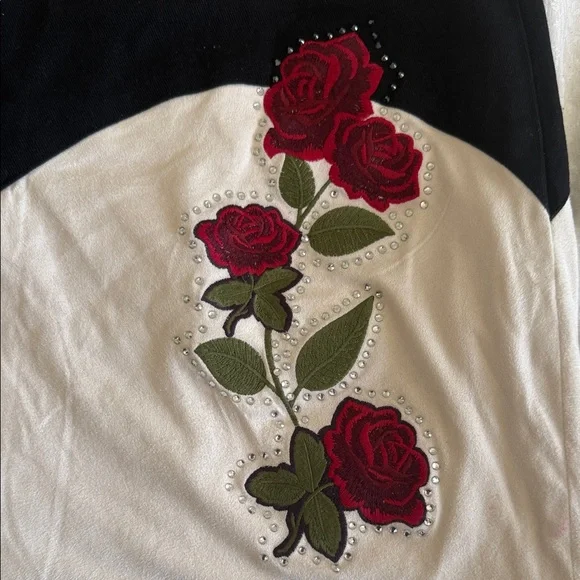 Idyllwind Black and Cream Floral Mini Skirt - Picture 5 of 5